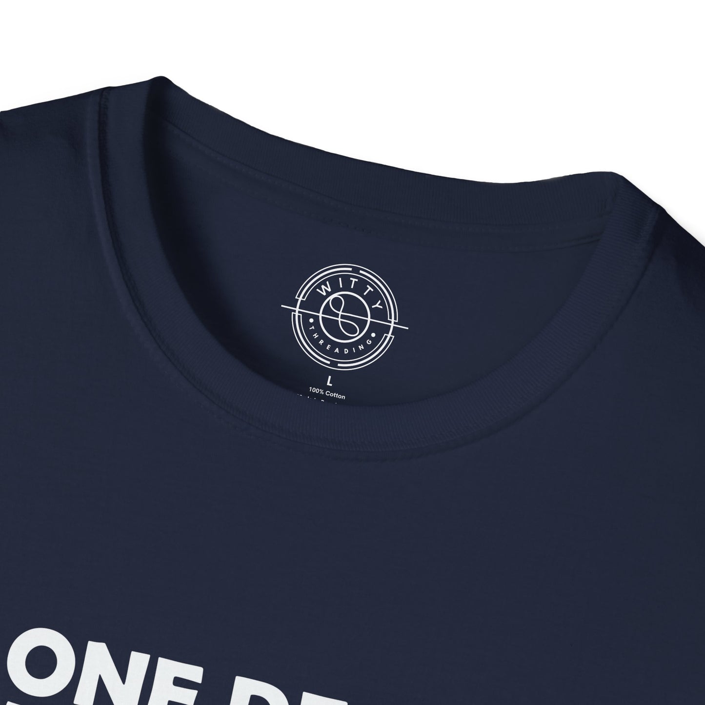 No one deserves to live in closet - T-Shirt