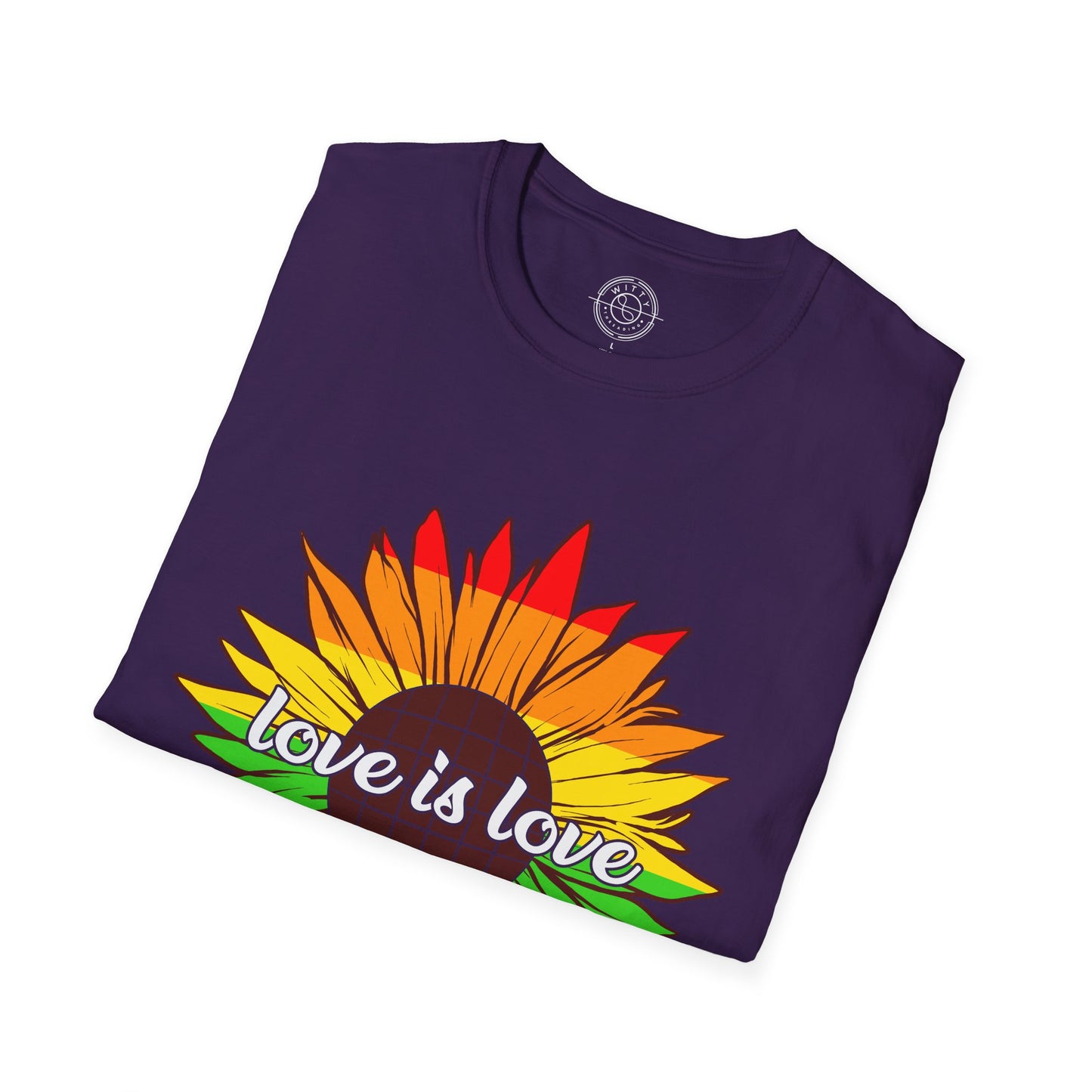 Love is Love - T-Shirt