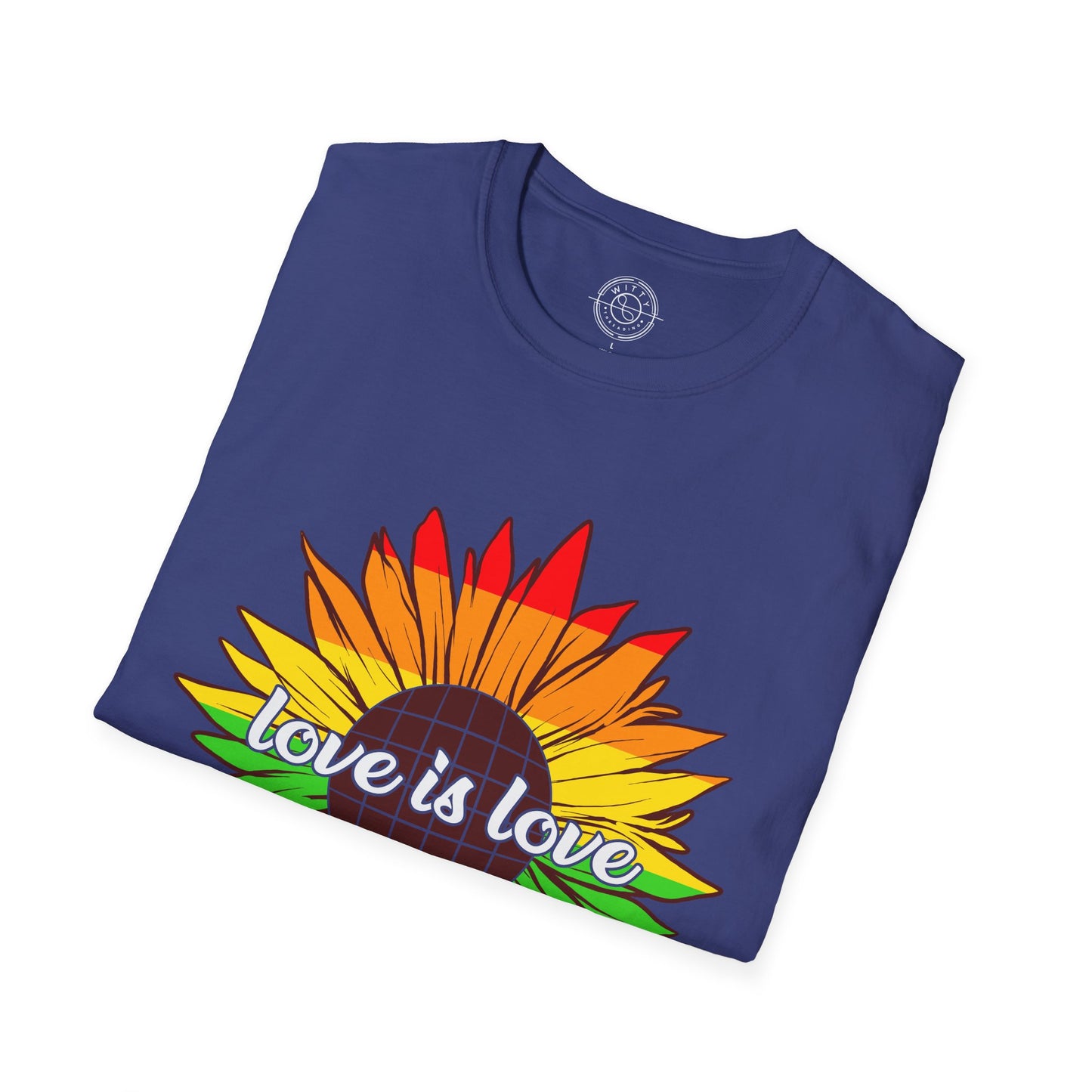 Love is Love - T-Shirt