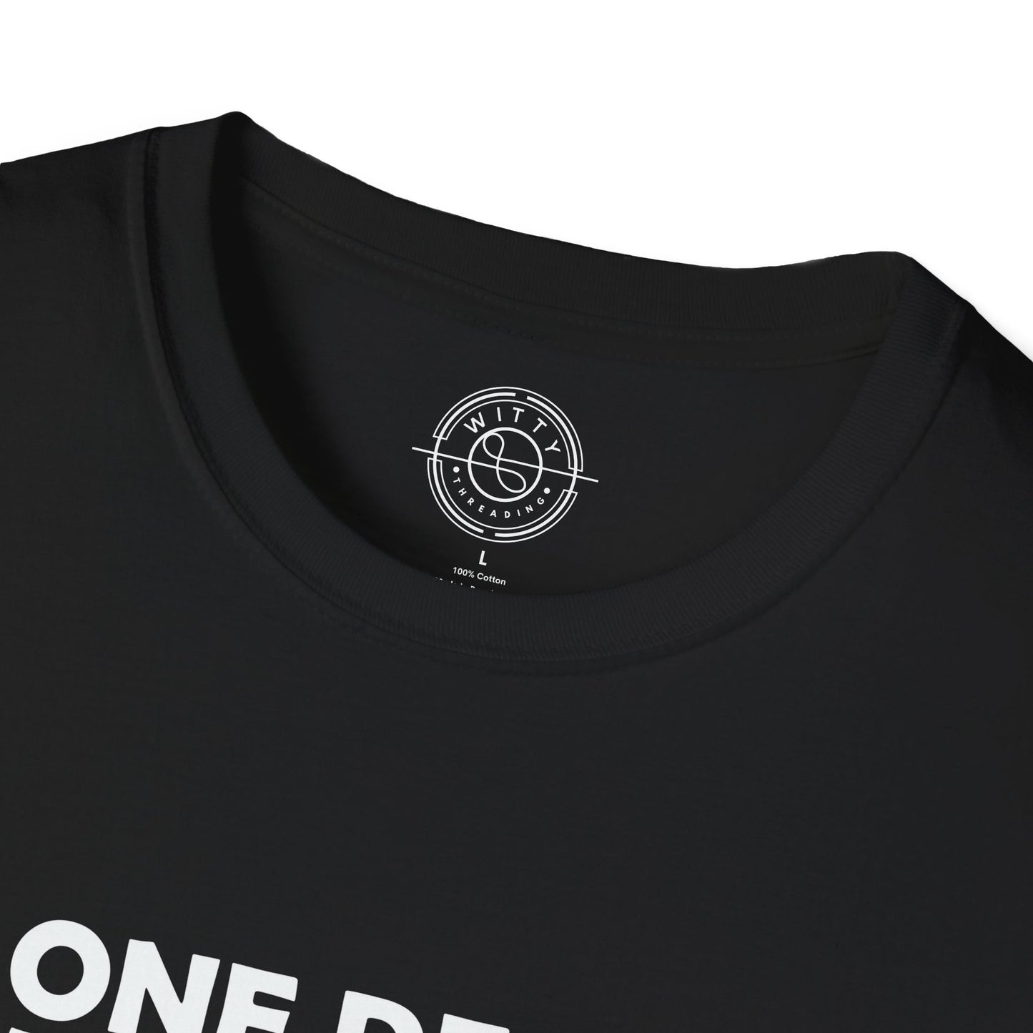 No one deserves to live in closet - T-Shirt