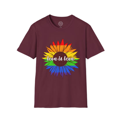 Love is Love - T-Shirt