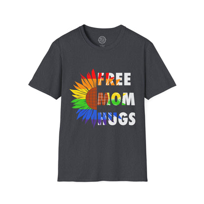 Free Mom Hugs - T-Shirt