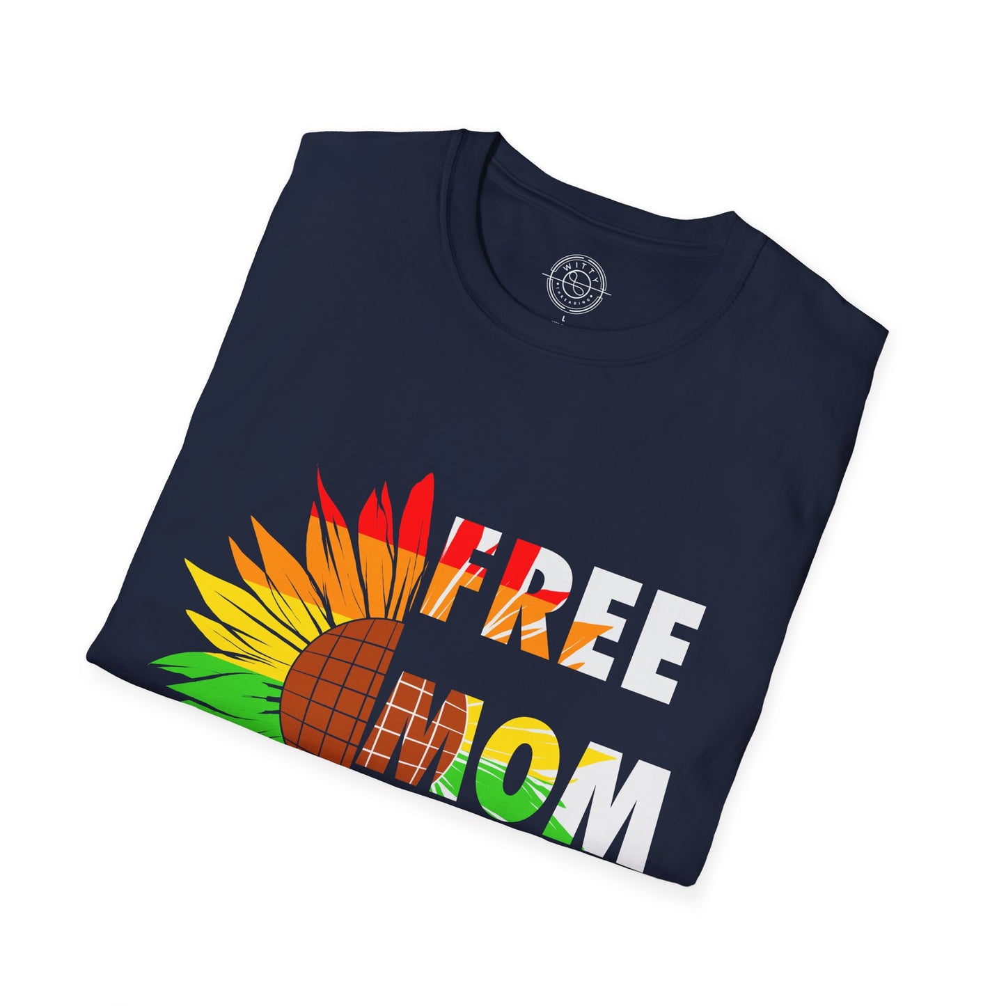 Free Mom Hugs - T-Shirt