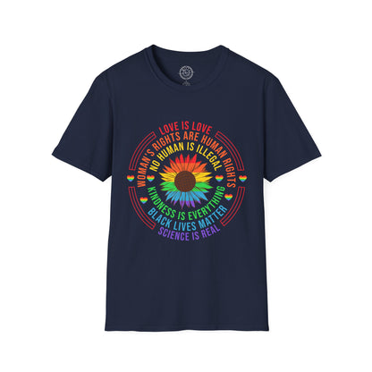 No Human is Illegal - T-Shirt