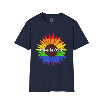 Love is Love - T-Shirt