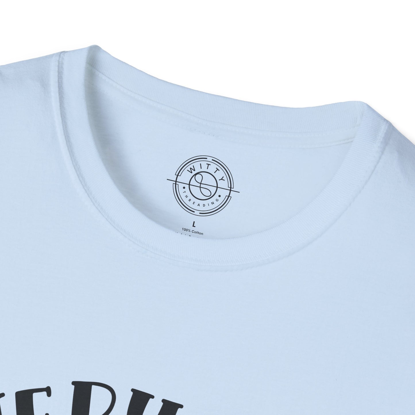 Everyday I'm Musclin - T-Shirt