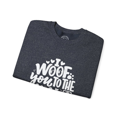 I Woof you to the moon and back - Sweatshirt