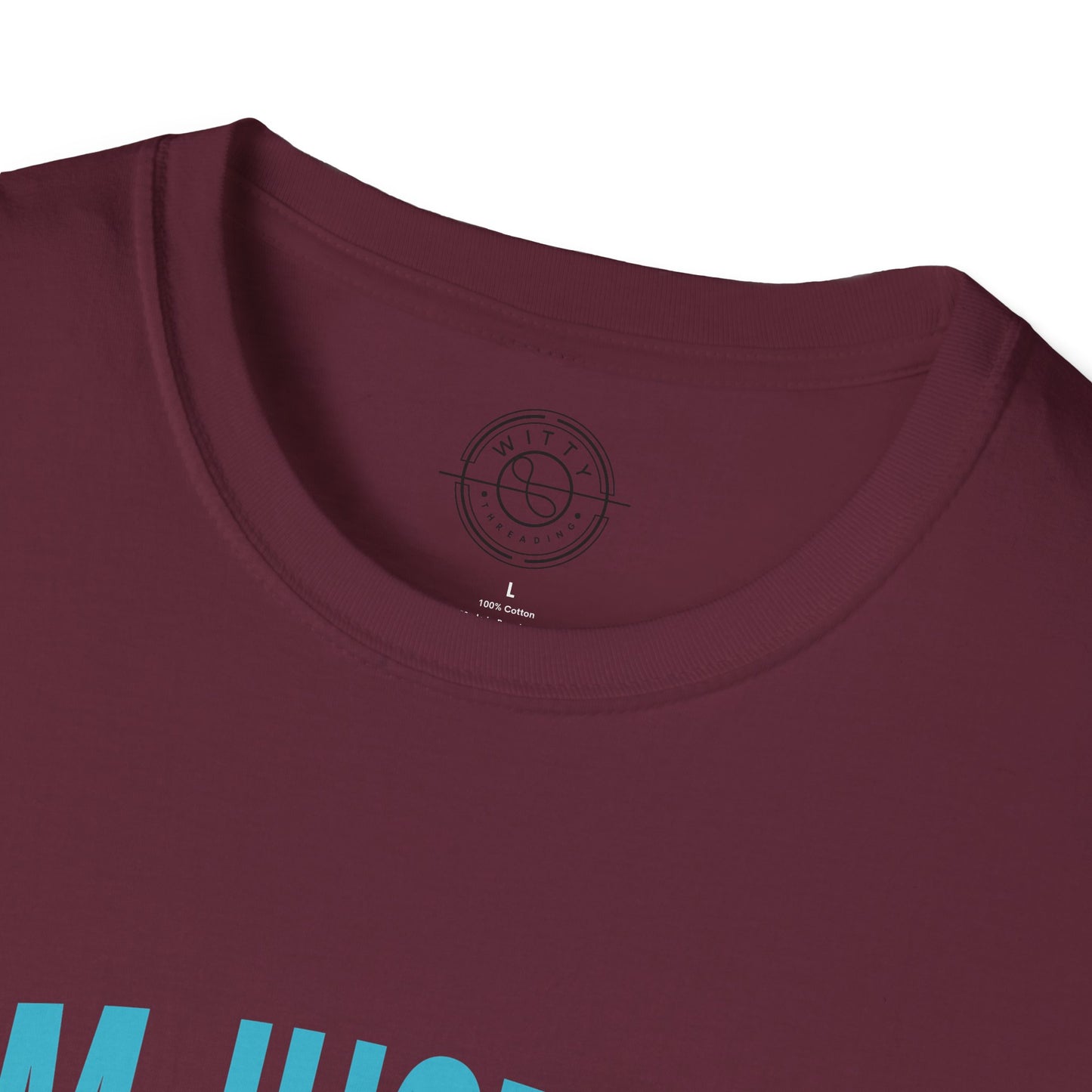 I'm Just an Introvert Enjoying my Lonliness - T-Shirt