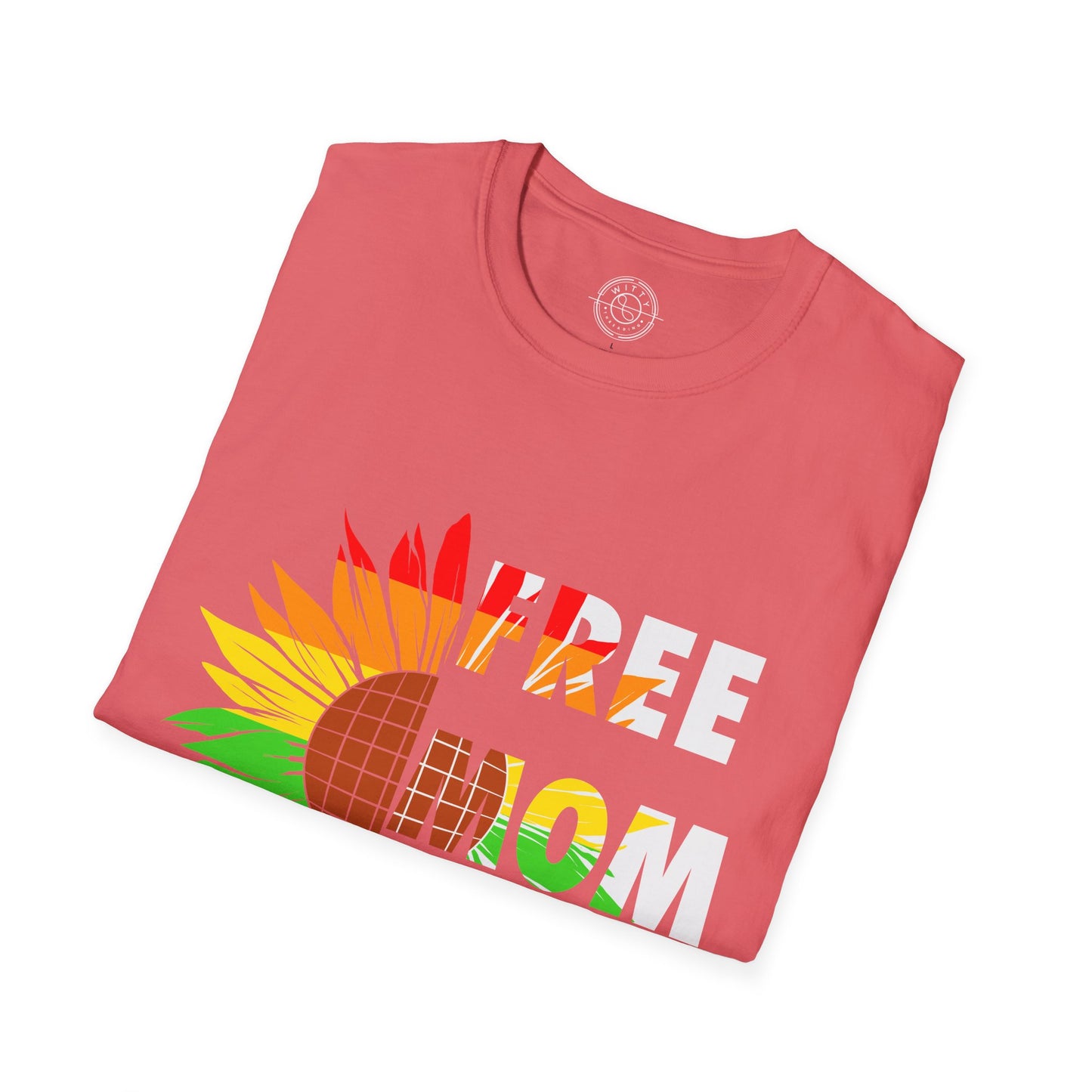 Free Mom Hugs - T-Shirt