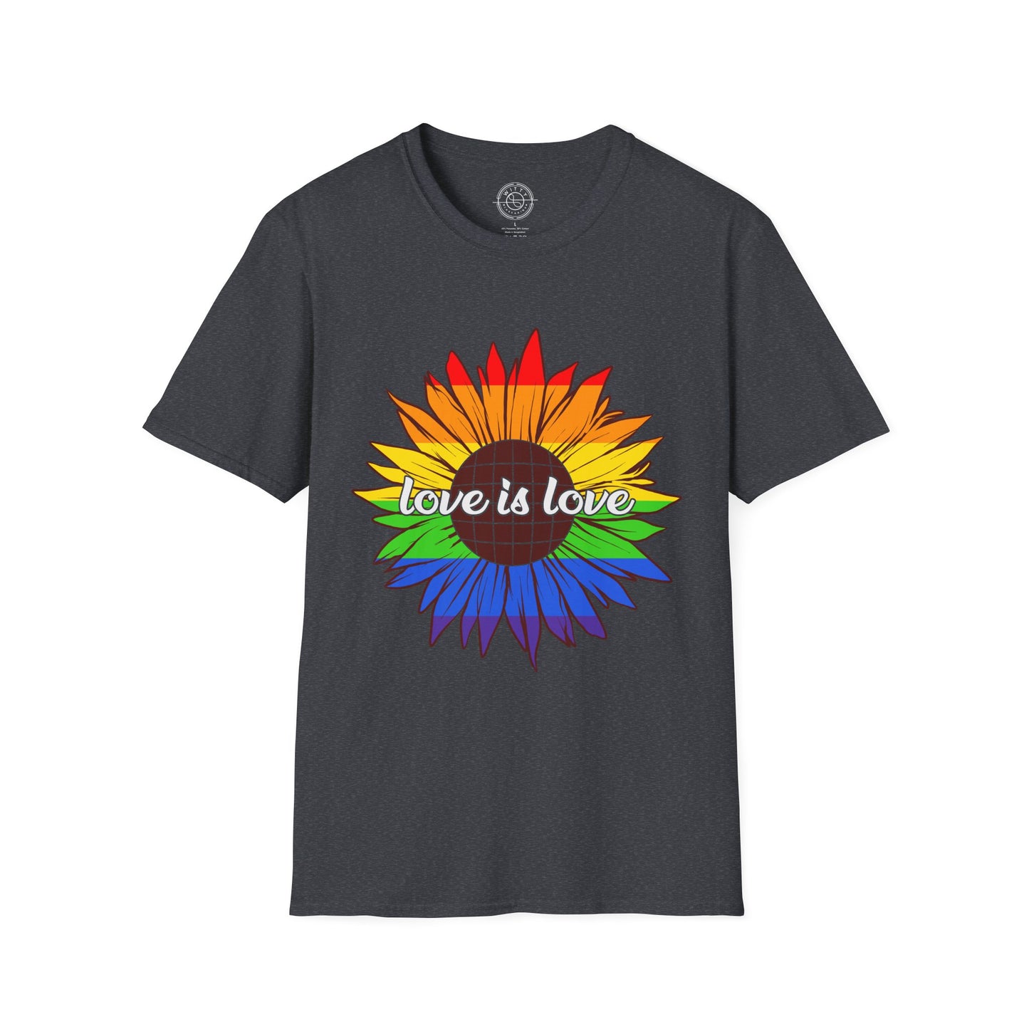 Love is Love - T-Shirt