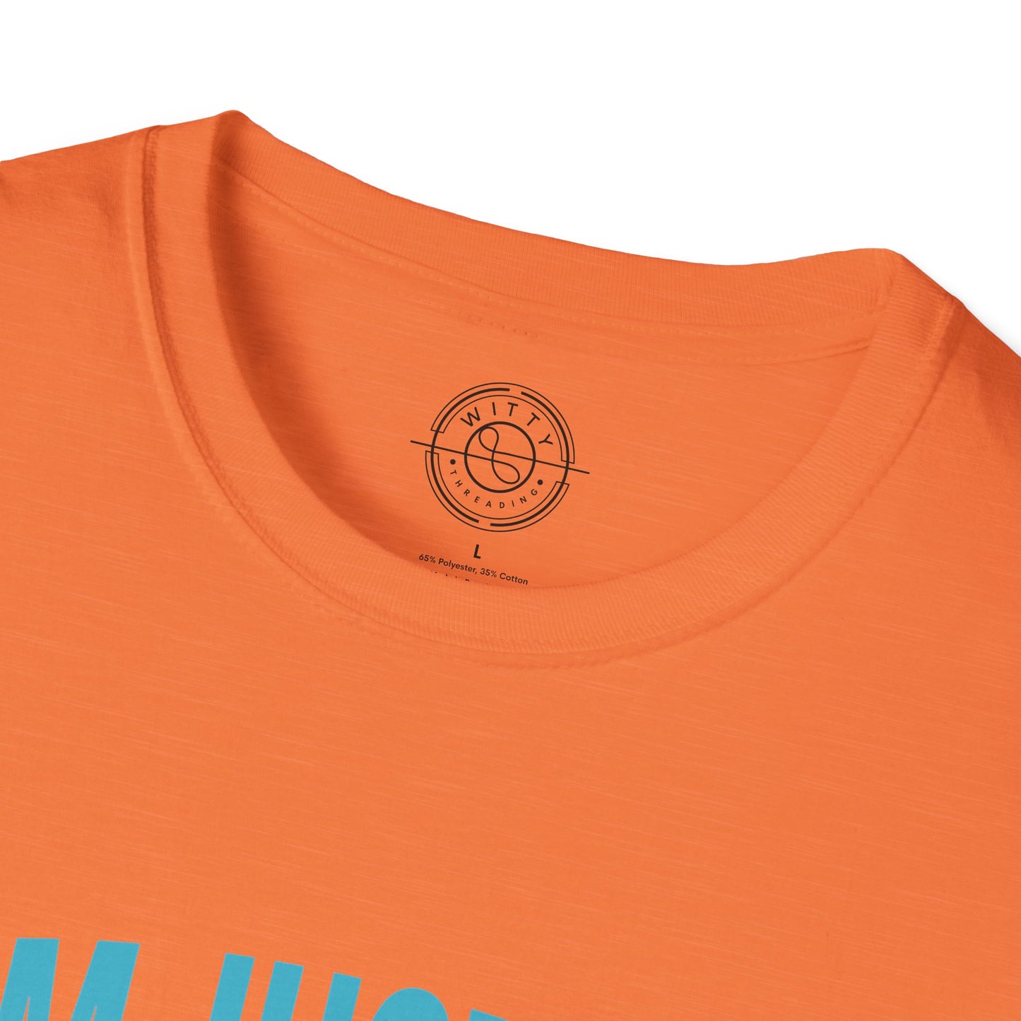 I'm Just an Introvert Enjoying my Lonliness - T-Shirt