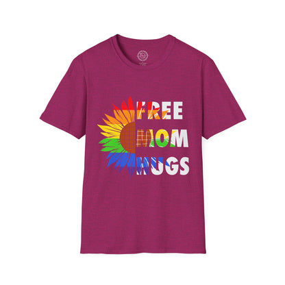 Free Mom Hugs - T-Shirt