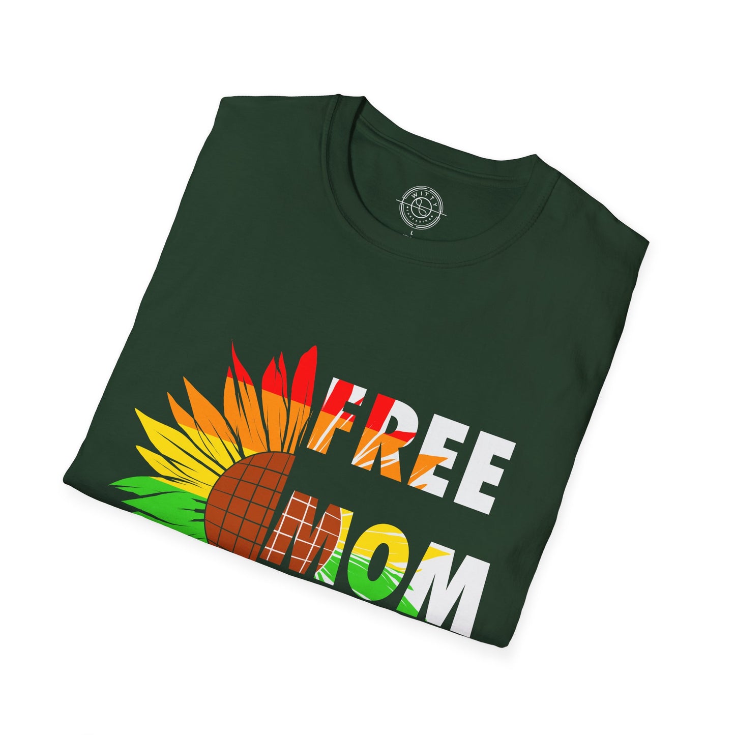 Free Mom Hugs - T-Shirt