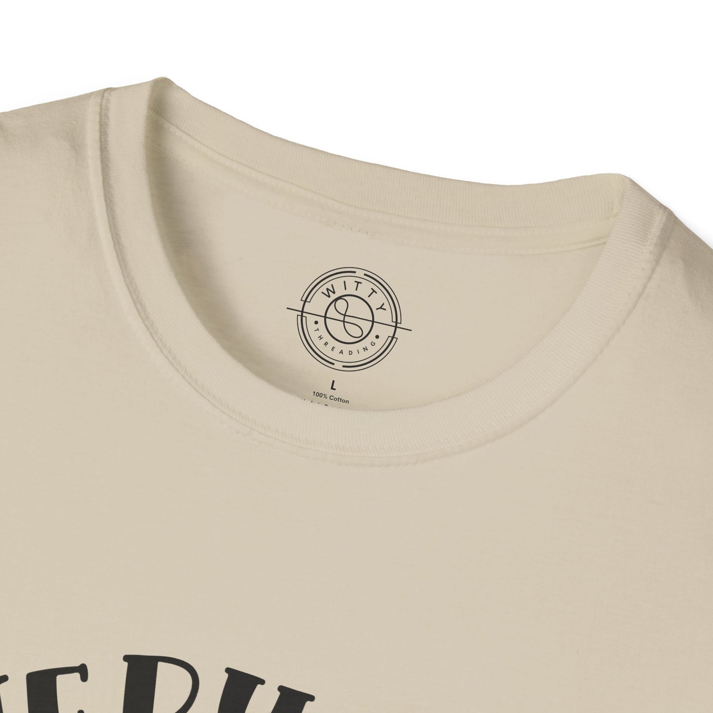 Everyday I'm Musclin - T-Shirt