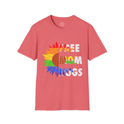 Free Mom Hugs - T-Shirt