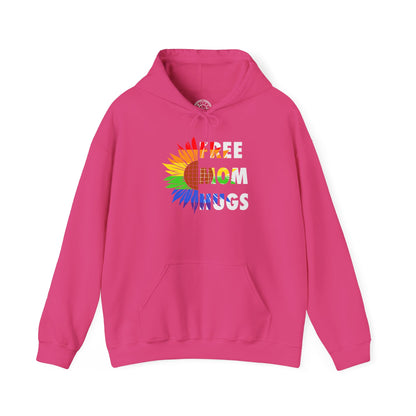 Free Mom Hugs - Hoodie