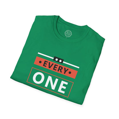 Everyone got issues - T-Shirt