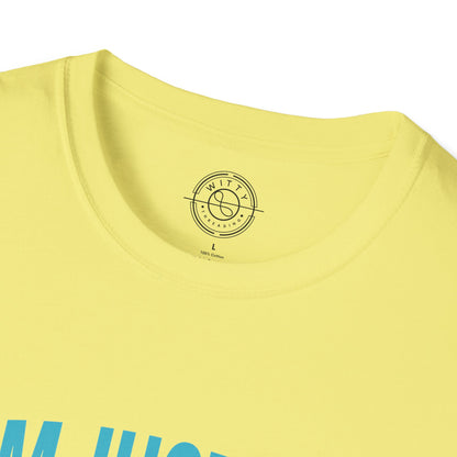 I'm Just an Introvert Enjoying my Lonliness - T-Shirt