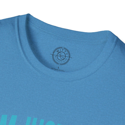 I'm Just an Introvert Enjoying my Lonliness - T-Shirt