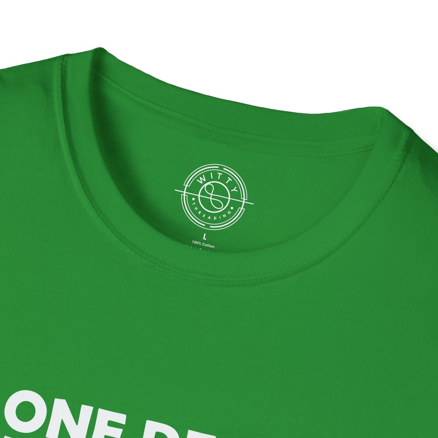 No one deserves to live in closet - T-Shirt