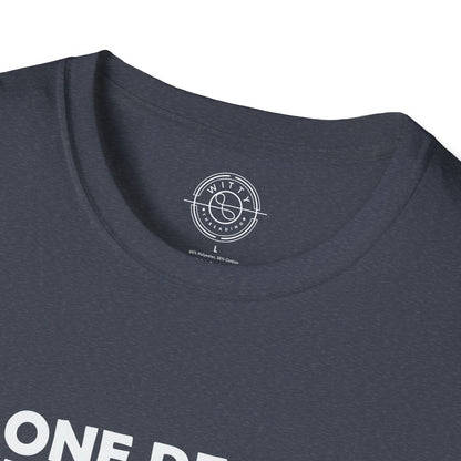 No one deserves to live in closet - T-Shirt