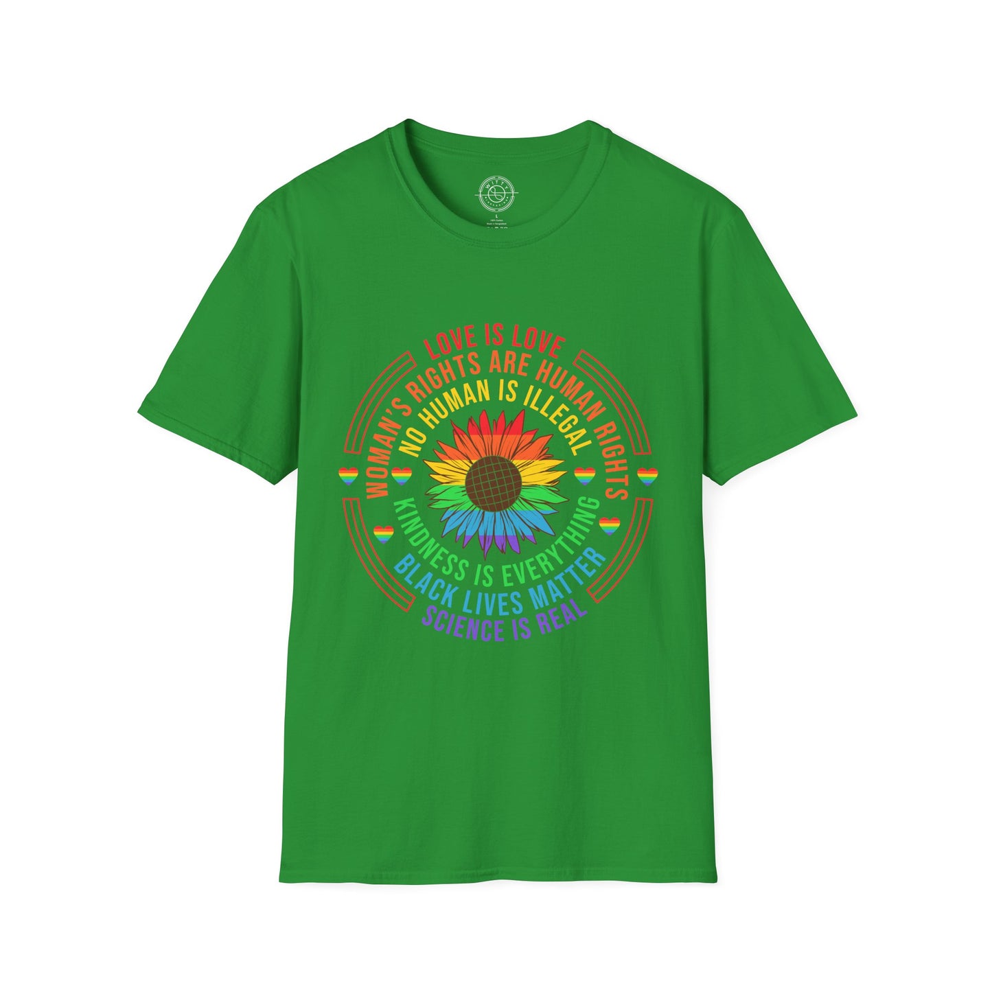 No Human is Illegal - T-Shirt