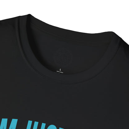 I'm Just an Introvert Enjoying my Lonliness - T-Shirt